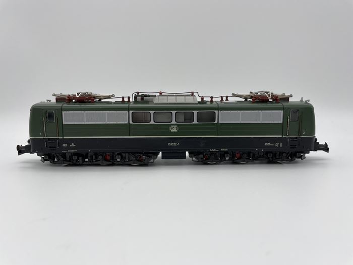 Märklin 3057 DB BR 151 elektrolokomotiv